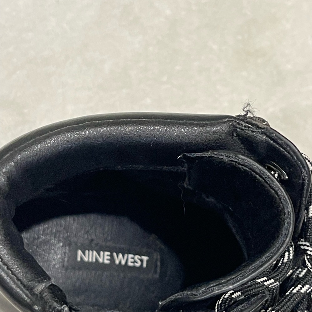 CLOSET CLOSEOUT SALE - Nine West Black Lace-Up Platform Block Heel Boots - Picture 11 of 12